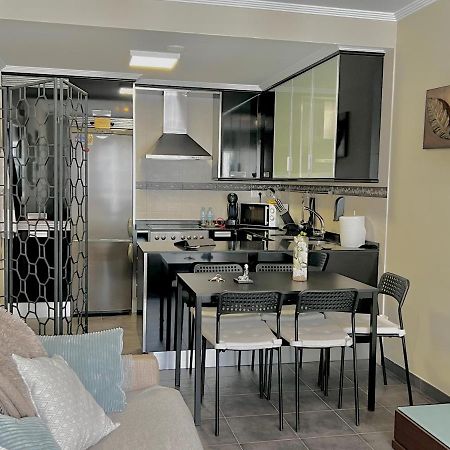Giralda 2 Apartment Ponteareas Ngoại thất bức ảnh