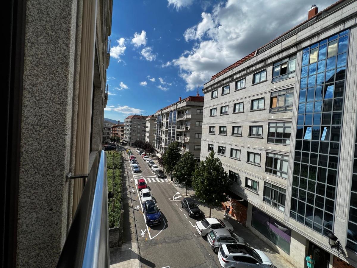 Giralda 2 Apartment Ponteareas Ngoại thất bức ảnh